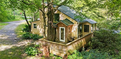 3731 Winklers Creek Road, Blowing Rock