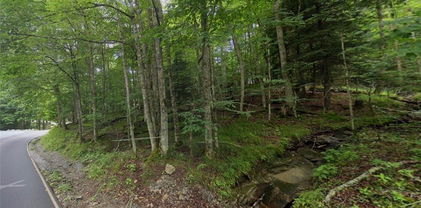 144 Hornbeam Road, Beech Mountain