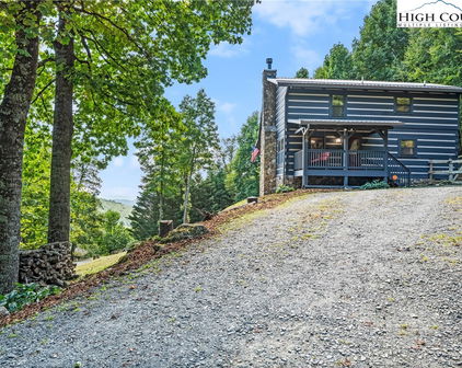 368 Wildcat Estates Drive, Deep Gap