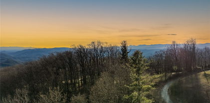 TBD Scenic Acres, Blowing Rock