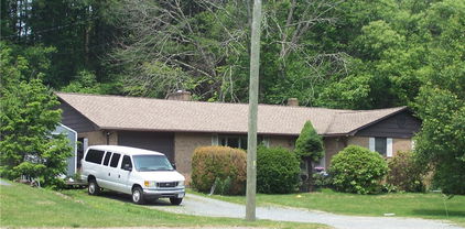 1525 S U. S. Highway 421, Boone