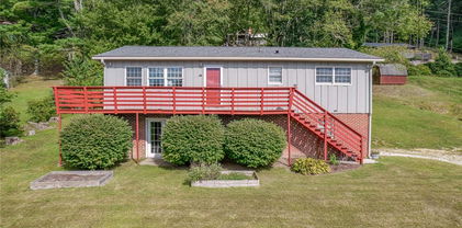 165 Apache Street, Newland
