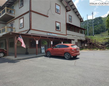 1005 Beech Mountain Parkway Unit C4, Beech Mountain