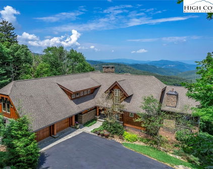 610 Rocky Parkway Parkway, Banner Elk