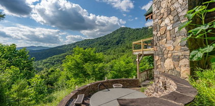 4901 Nightinggale Way, Lenoir