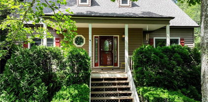 292 Virgils Lane, Boone