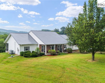 175 Olive Ridge Drive, Crumpler