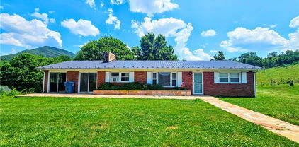 309 Gentry, Jefferson