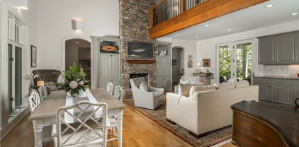 509 Twin Rivers Drive, Boone