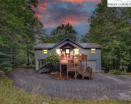 125 Tamarack Road, Beech Mountain