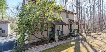 240 South Slope Road Unit 4, Banner Elk