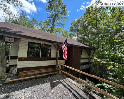 140 Ash Loop, Newland