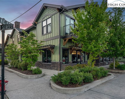1150 Main Street Unit Dogwood, Blowing Rock