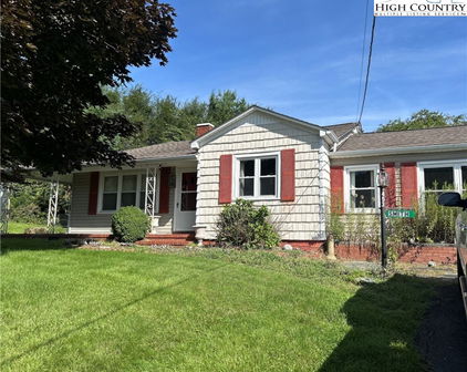 453 Smith Acres Road, Ennice