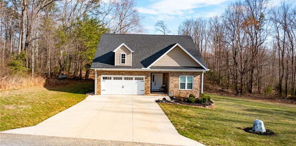 251 Devotion Farm Way, Thurmond