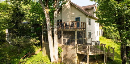 613 Laurel Lane, Blowing Rock