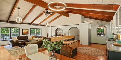 523 Schaffer Road, Boone