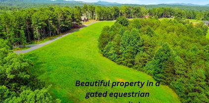 2093 Thoroughbred Way, Lenoir