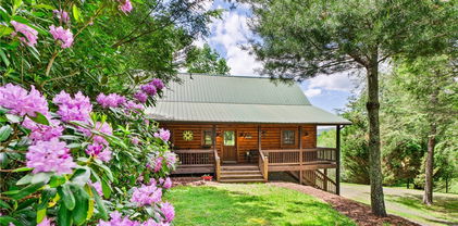 976 Twin Bridges Drive, Fleetwood