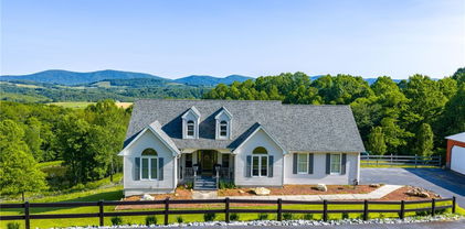 347 Hickory Mountain Road, Sparta