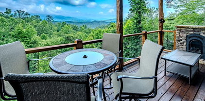 138 Spring House Drive Unit C4, Elk Park