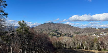 Lot 12 Hartley Knob, Boone