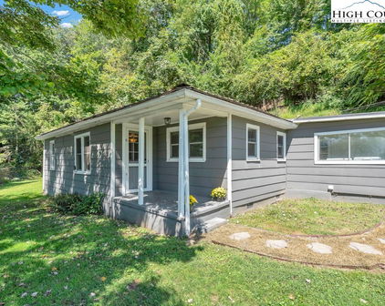 151 Sunnyside Drive, Boone