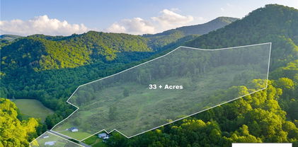 4690 Three Top Road, Creston