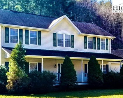 1371 West Buffalo Rd Highway, West Jefferson