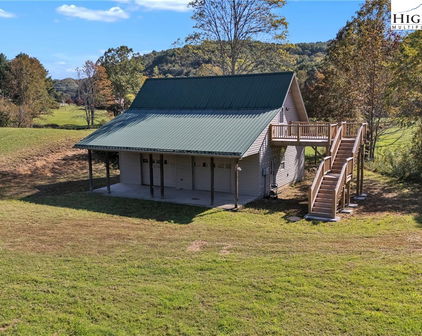 1946 River Breeze Drive, Creston