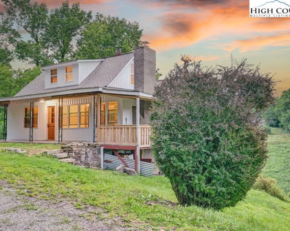 244 Flat Springs Road, Elk Park
