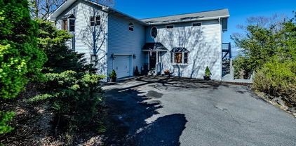 112 N Pinnacle Ridge Road, Beech Mountain