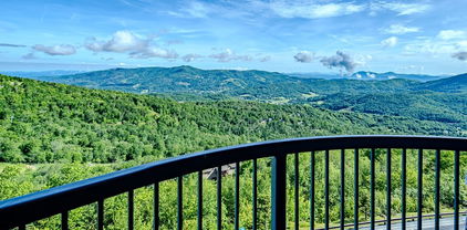 303 Sugar Top Drive Unit 4-3427, Sugar Mountain