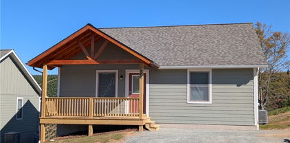 196 Ava Way Unit 100, Boone