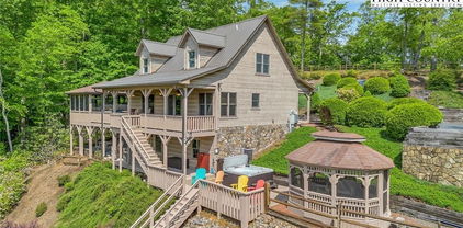 883 Wagon Ridge Lane, Ferguson