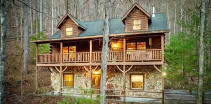 4040 Alta Vista Way, Lenoir