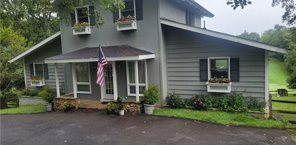 638 Ridge Road, Roaring Gap