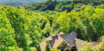 285 Wetherley, Boone