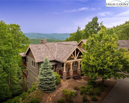 153 Stonecrop Lane, Boone