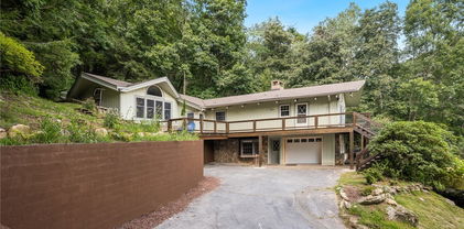 281 Cliffside Lane, Banner Elk