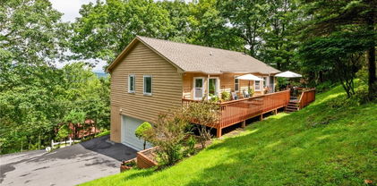 2587 Junaluska Road, Boone