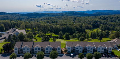 87 Club Villa Drive Unit 202, Roaring Gap