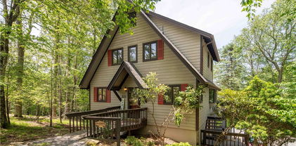 111 Pinnacle Ridge Road, Beech Mountain