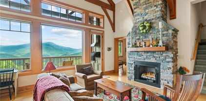 142 Evening View Lane Unit CA-7, Boone