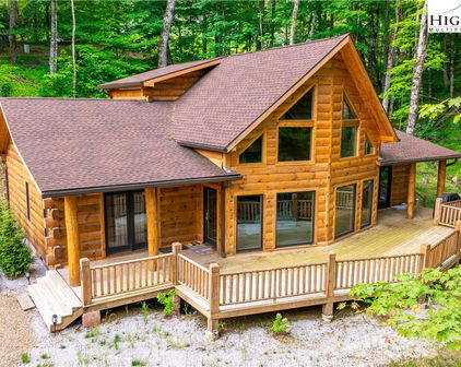 1358 Sugar Mountain Drive, Sugar Mountain