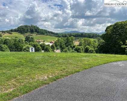 TBD Hollowcrest, Newland