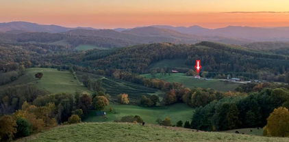 4793 Cheek Mountain Road, Laurel Springs