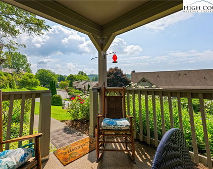 234 Stringfellow Unit Hickory 1, Blowing Rock