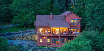 101 Woodland Road, Beech Mountain