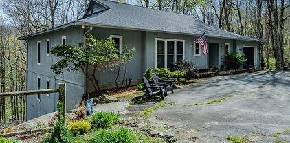 202 Cliffside Lane, Seven Devils